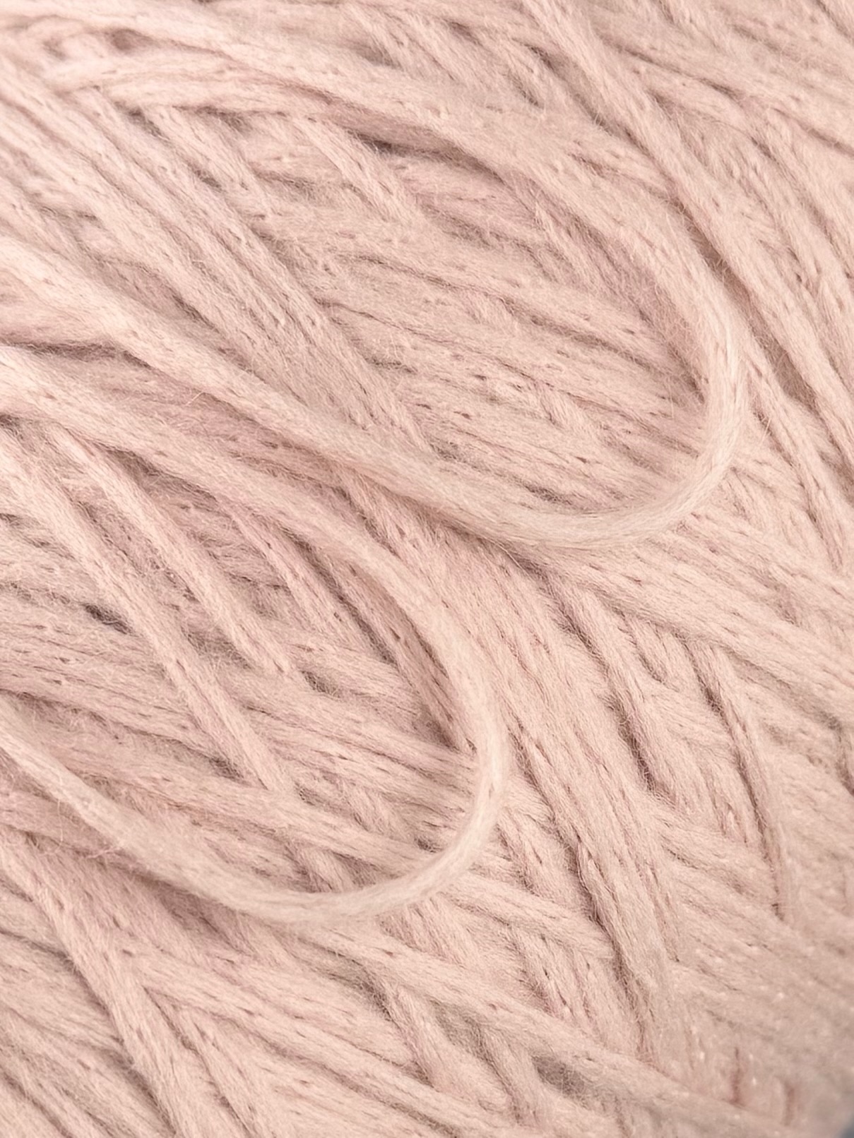 Zimpfer Wolle Selezione Art. Plateau Catenella Nm 2800 – Baby-Yak Garn col. Helles Puderrosa